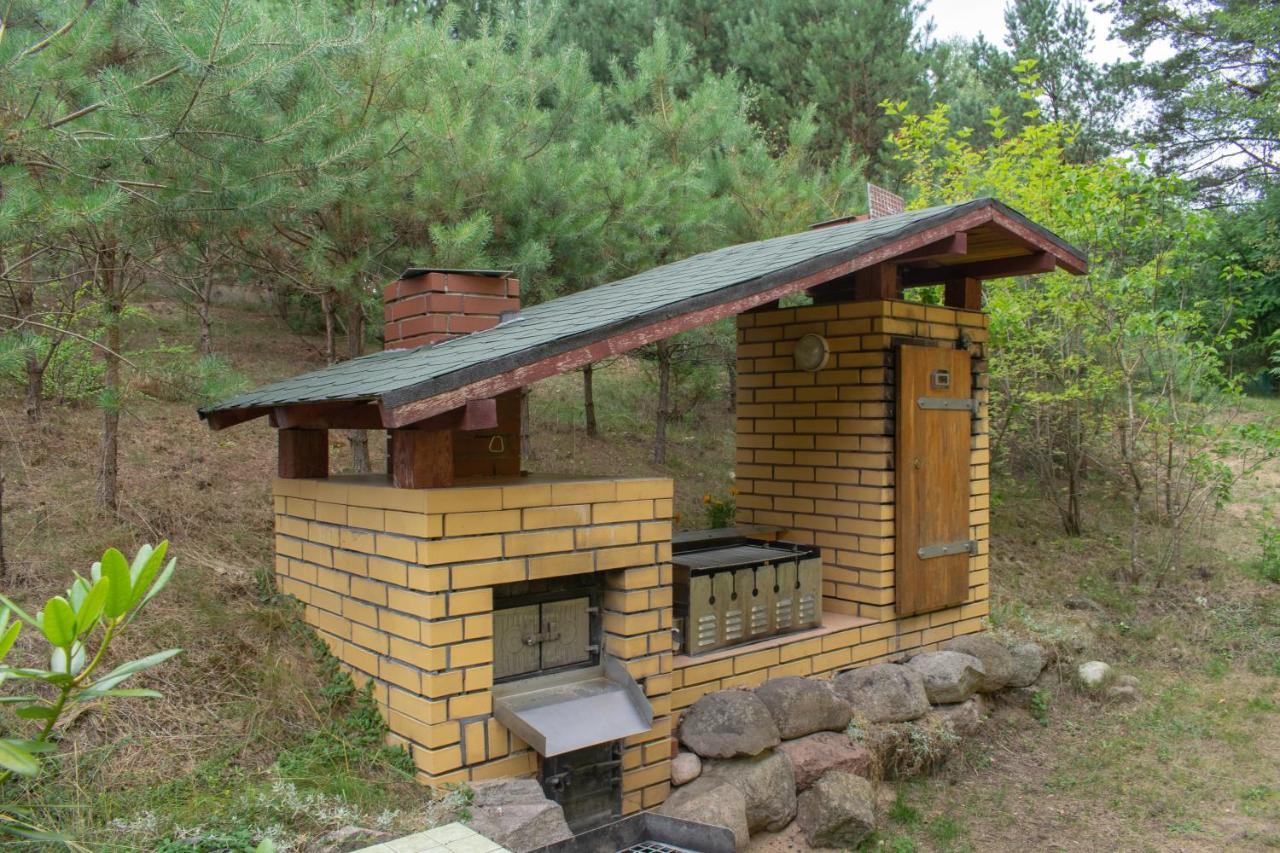 Gospodarstwo Agroturystyczne Nad Jeziorem Wsrod Lasow Lipnica  Buitenkant foto
